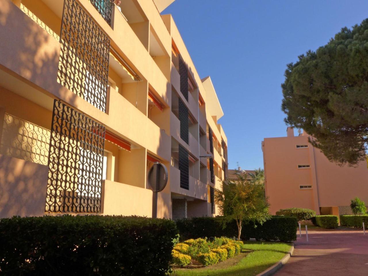 Apartment Les Vignes By Interhome Les Lecques Exterior foto